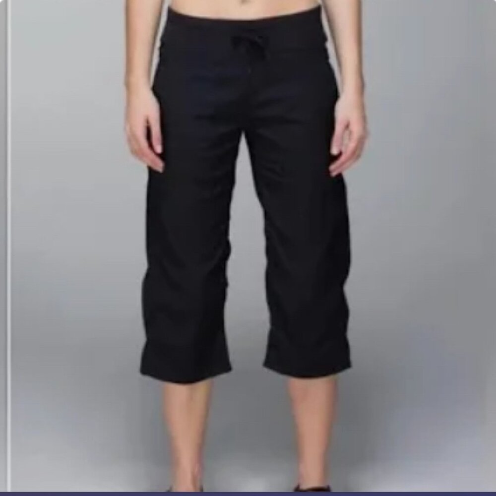 Lululemon Dance Studio Cropped Pant Size 6